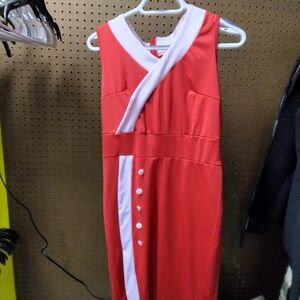 Elegant Red and White Sleeveless Dress
